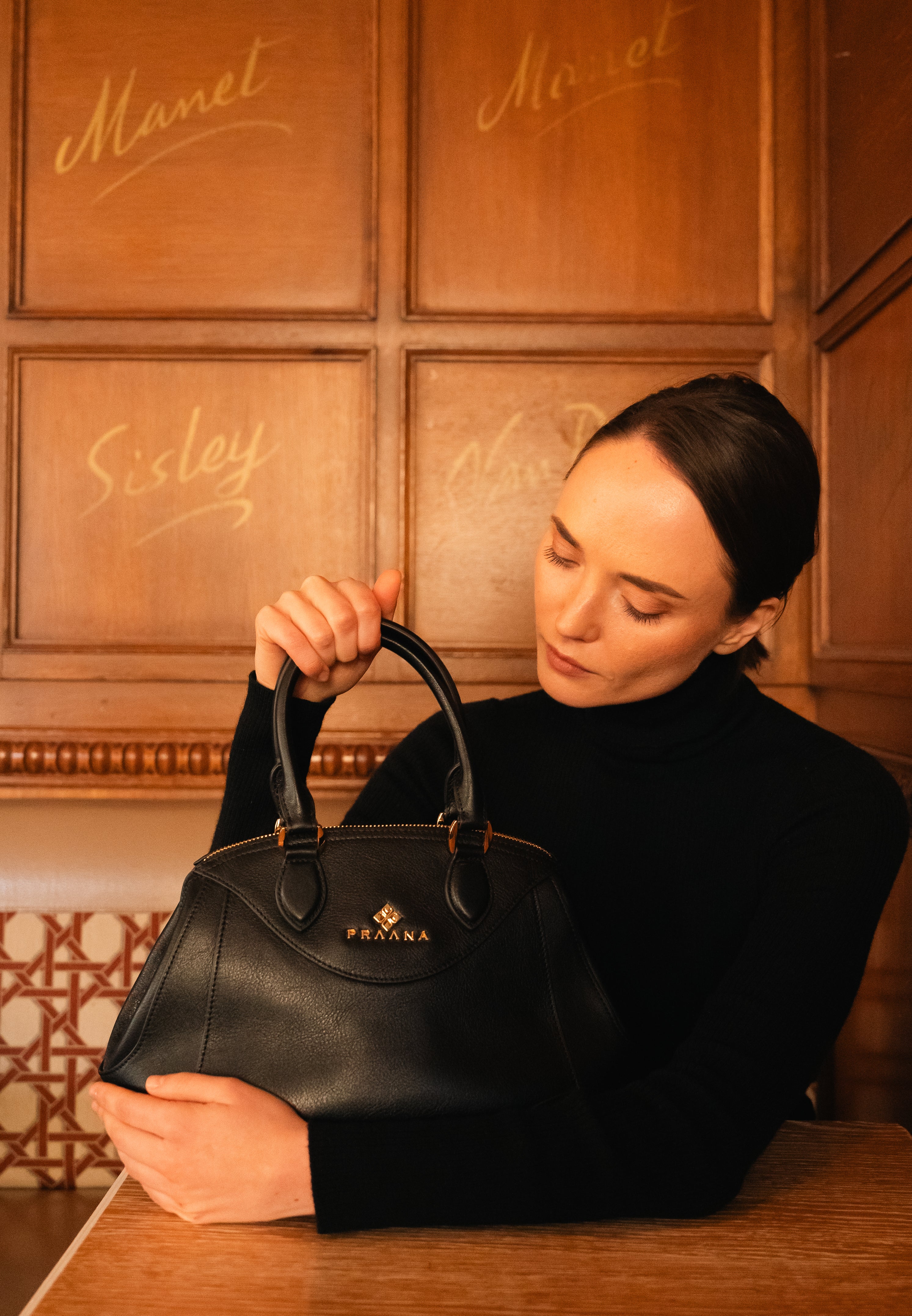 PRAANA LUSTRÉ Black